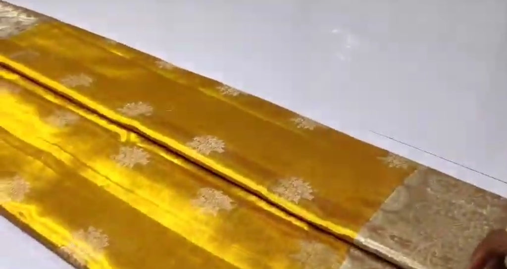 Gold Kanchipuram Handloom Tissue Brocade Silk Meenakari Saree