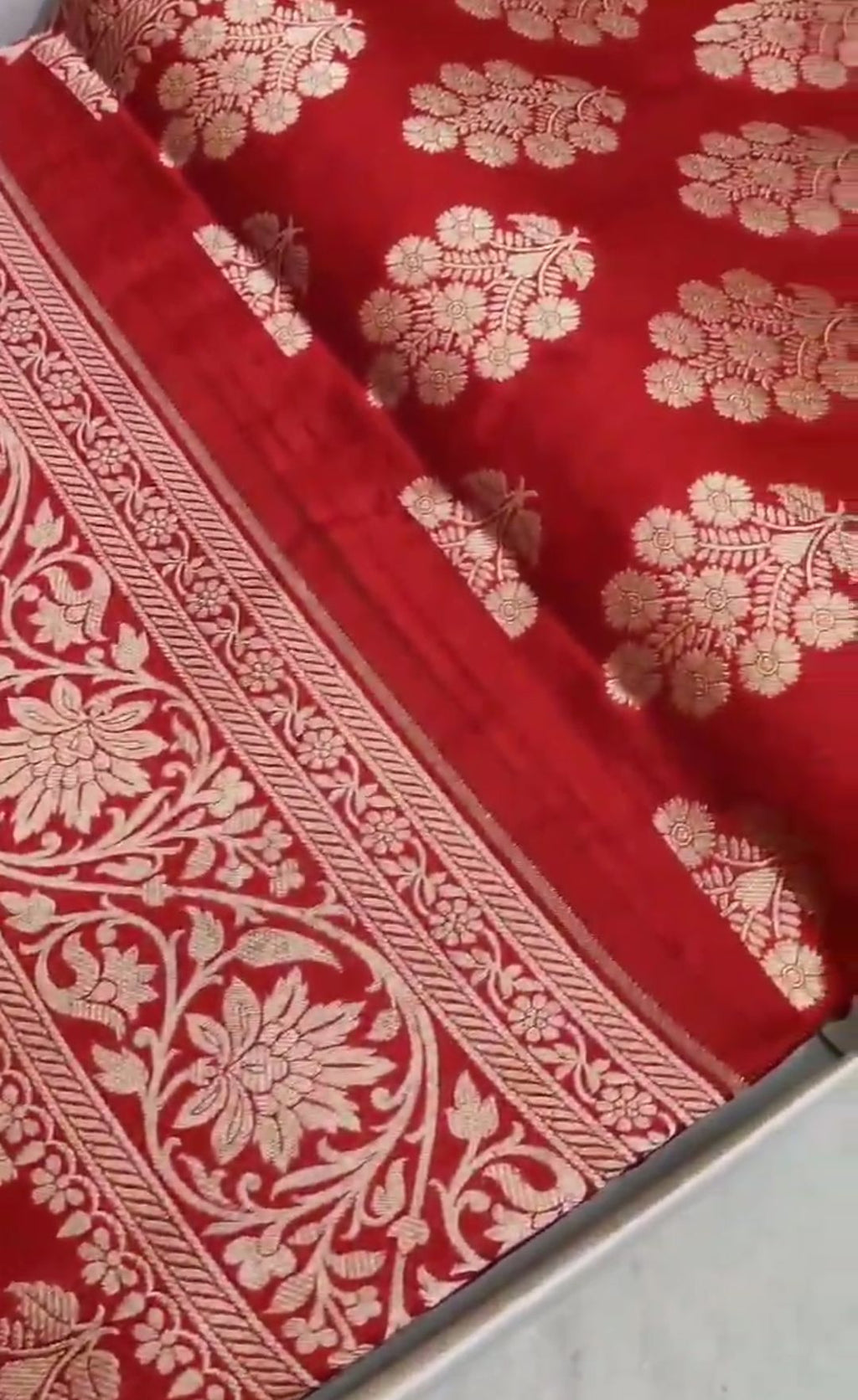 Red Banarasi Handloom Katan Silk Saree