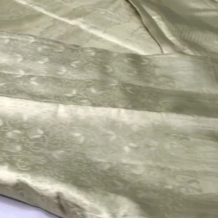 Ivory Kanchipuram Handloom Tissue Brocade Silk Saree