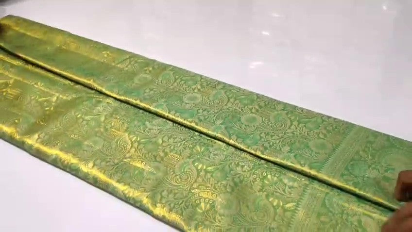 Emerald Green Kanchipuram Handloom Tissue Brocade Silk Saree
