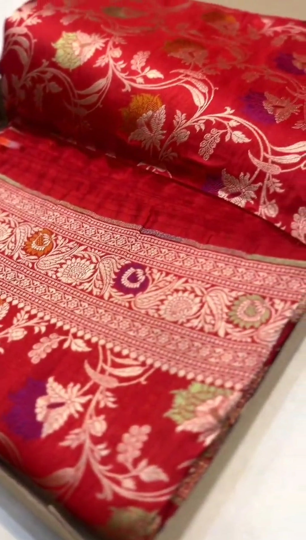 Red Banarasi Handloom Katan Silk Meenakari Saree