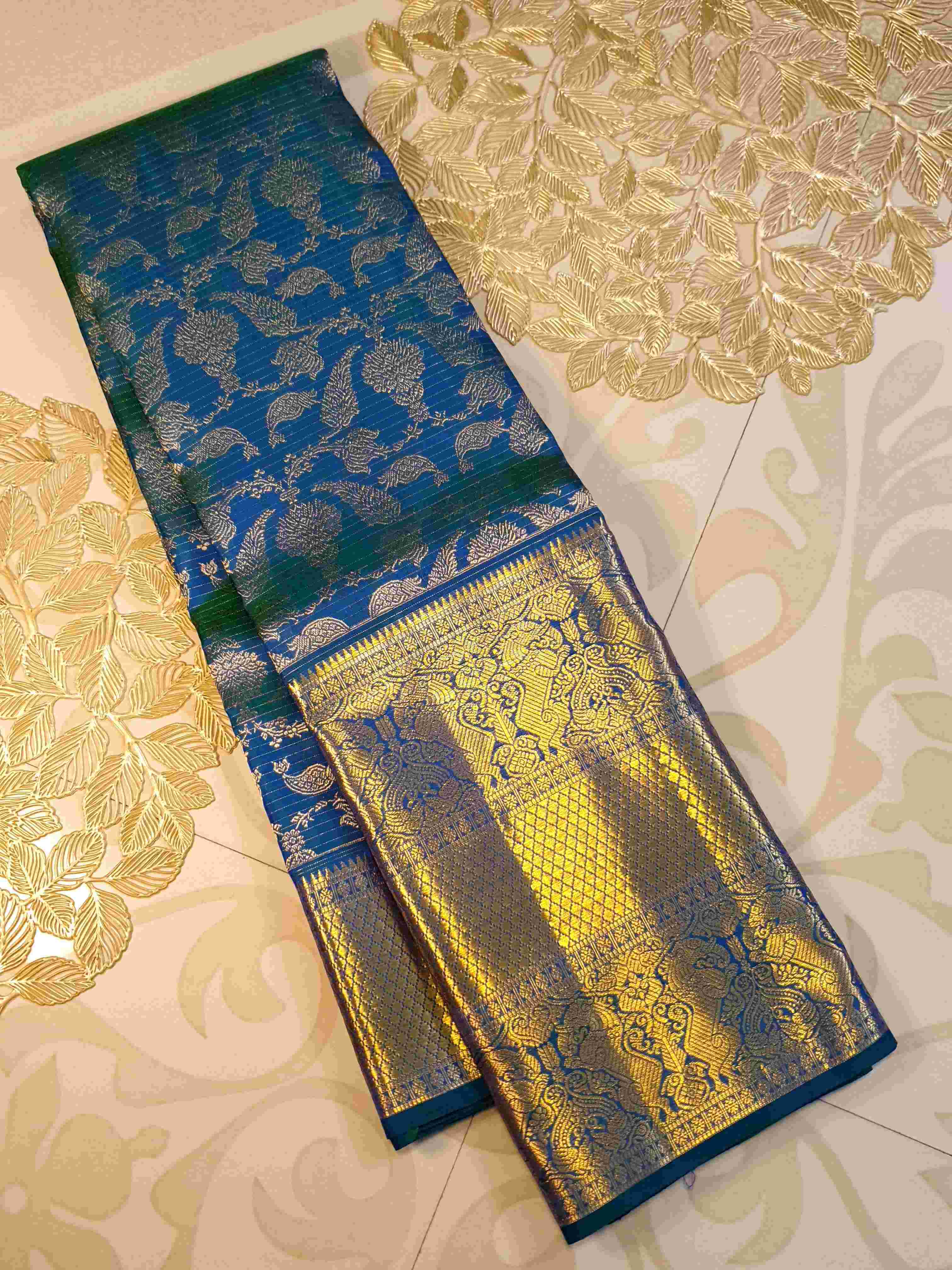 Peacock Blue Kanchipuram Handloom 2G Gold Vairaoosi Silk Saree