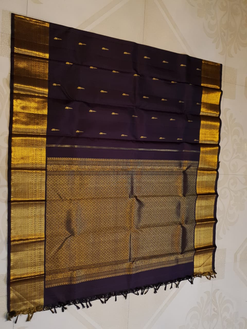 Dark Purple Kanchipuram Handloom 2G Gold Pattu Silk Saree