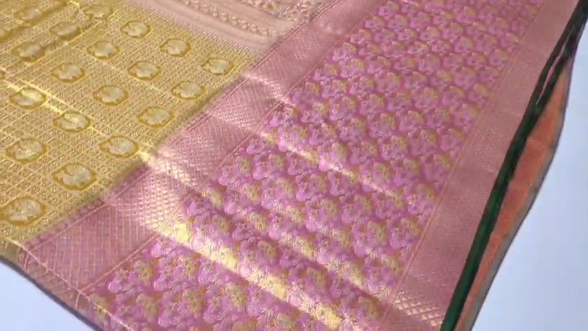 Guld Kanchipuram Håndvævet Brokade Meenakari Silkesari