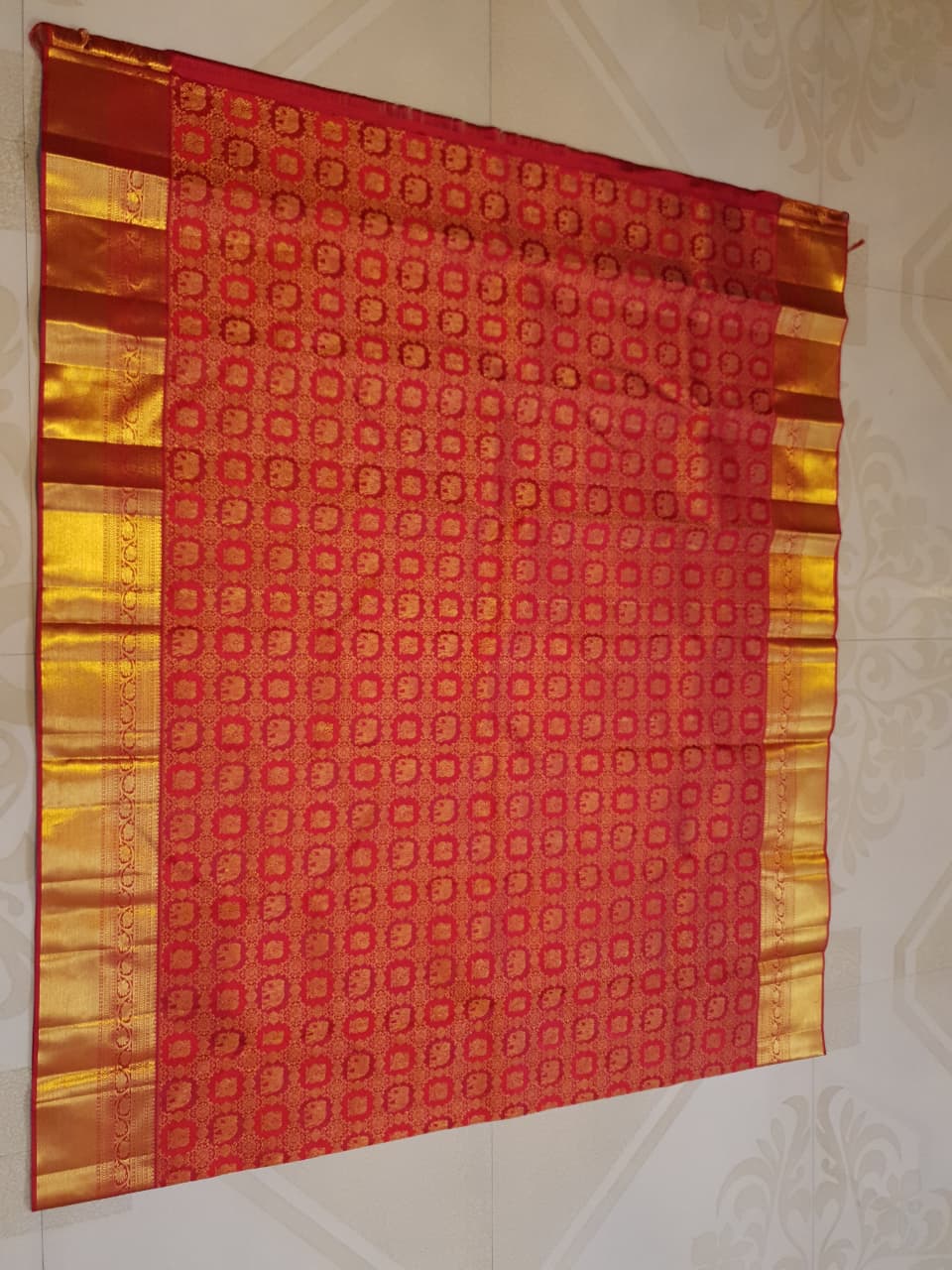 Chilly Red Kanchipuram Handloom 2G Gold Pattu Silk Meenakari Saree