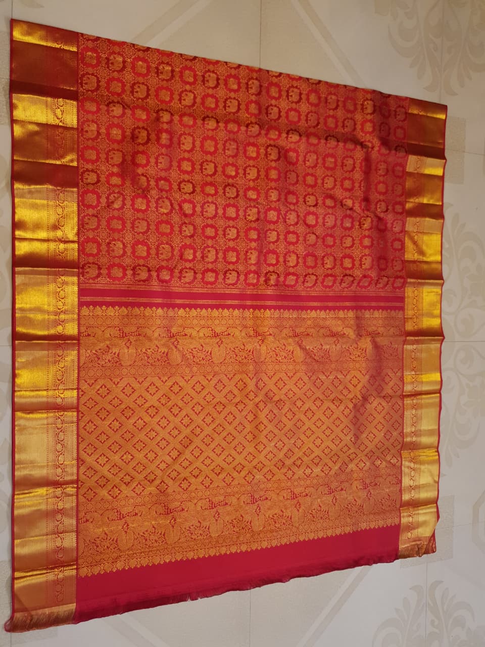 Chilly Red Kanchipuram Handloom 2G Gold Pattu Silk Meenakari Saree