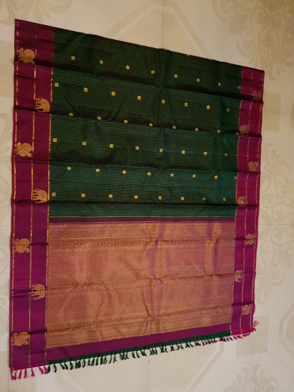 Bottle Green Kanchipuram Handloom 2G Gold Pattu Silk Saree