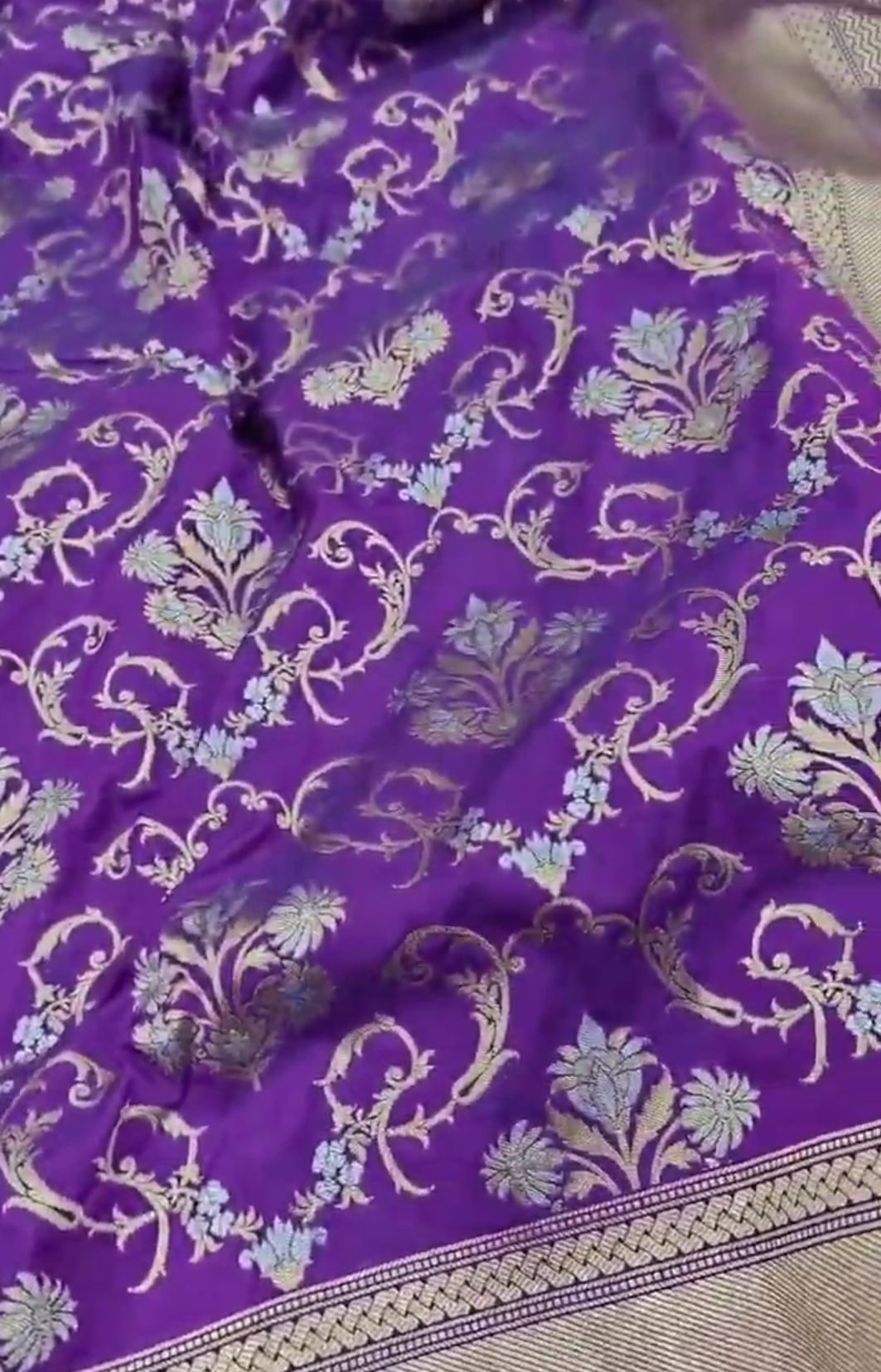 Lilac Banarasi Semi Katan Silk Sona Rupa Saree