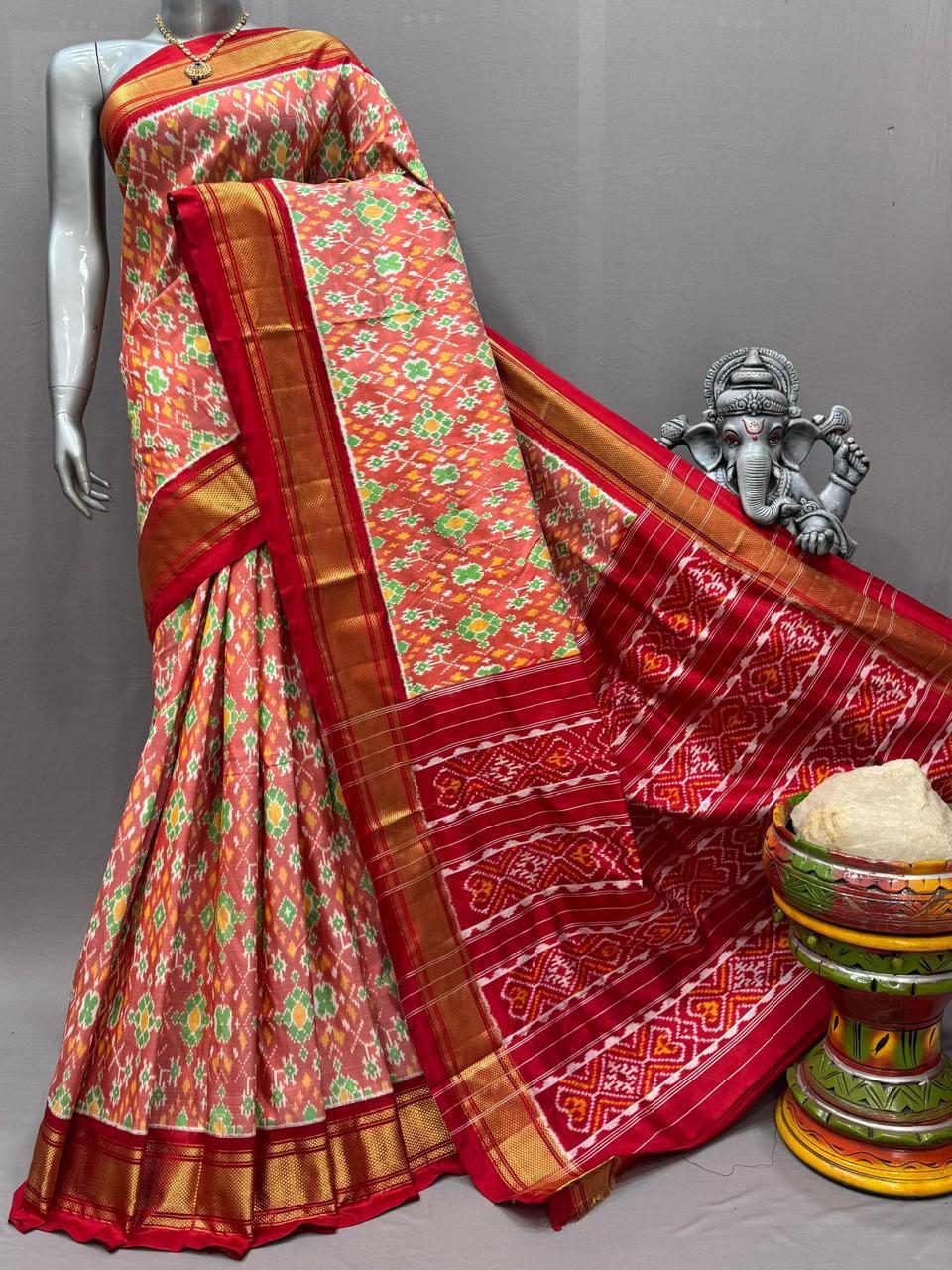 Pochampally Handloom Ikkat/Ikat Patola Silke Sarees
