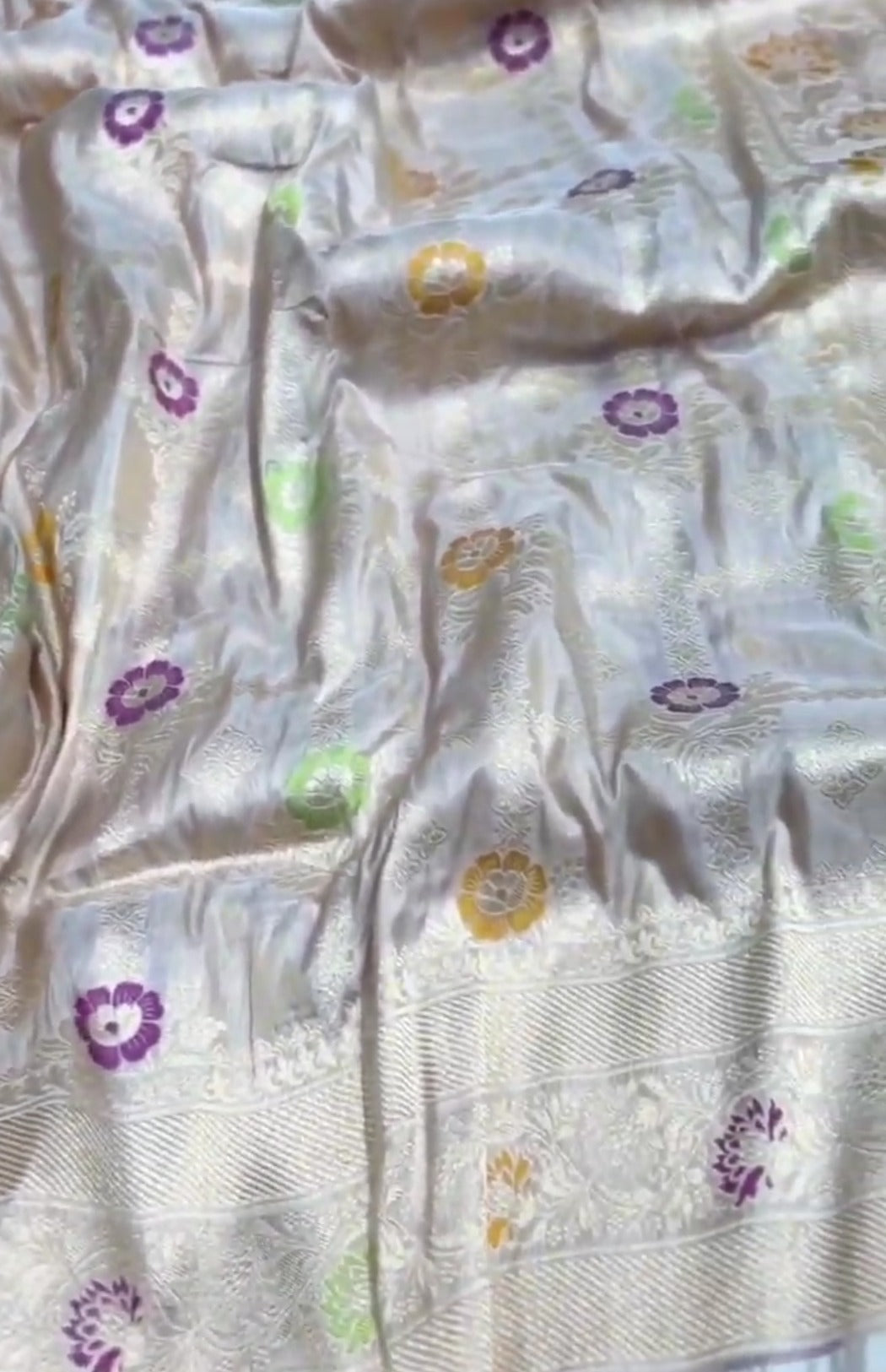 Beige Banarasi Handloom Katan Silk Meenakari Saree