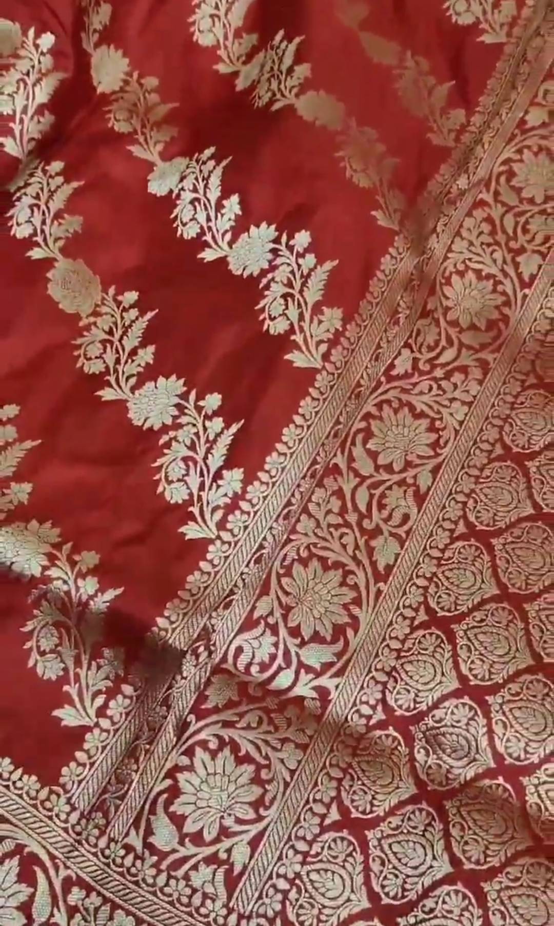 Red Banarasi Handloom Katan Silk Saree