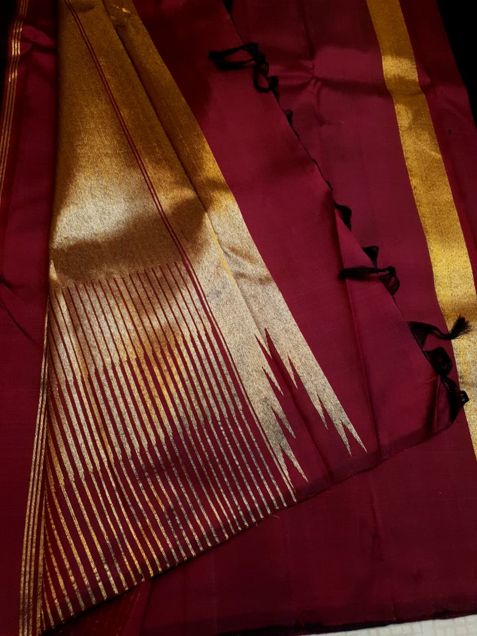 Black Kanchipuram Handloom 2G Gold Pattu Silk Saree