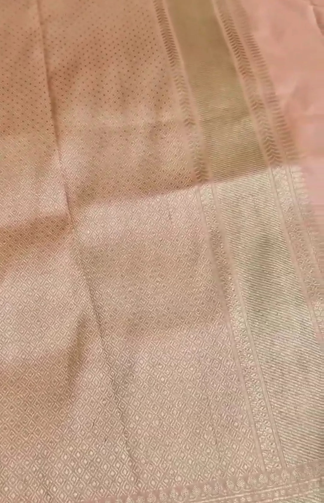 Dual Tone Peach Banarasi Handloom Katan Silk Saree