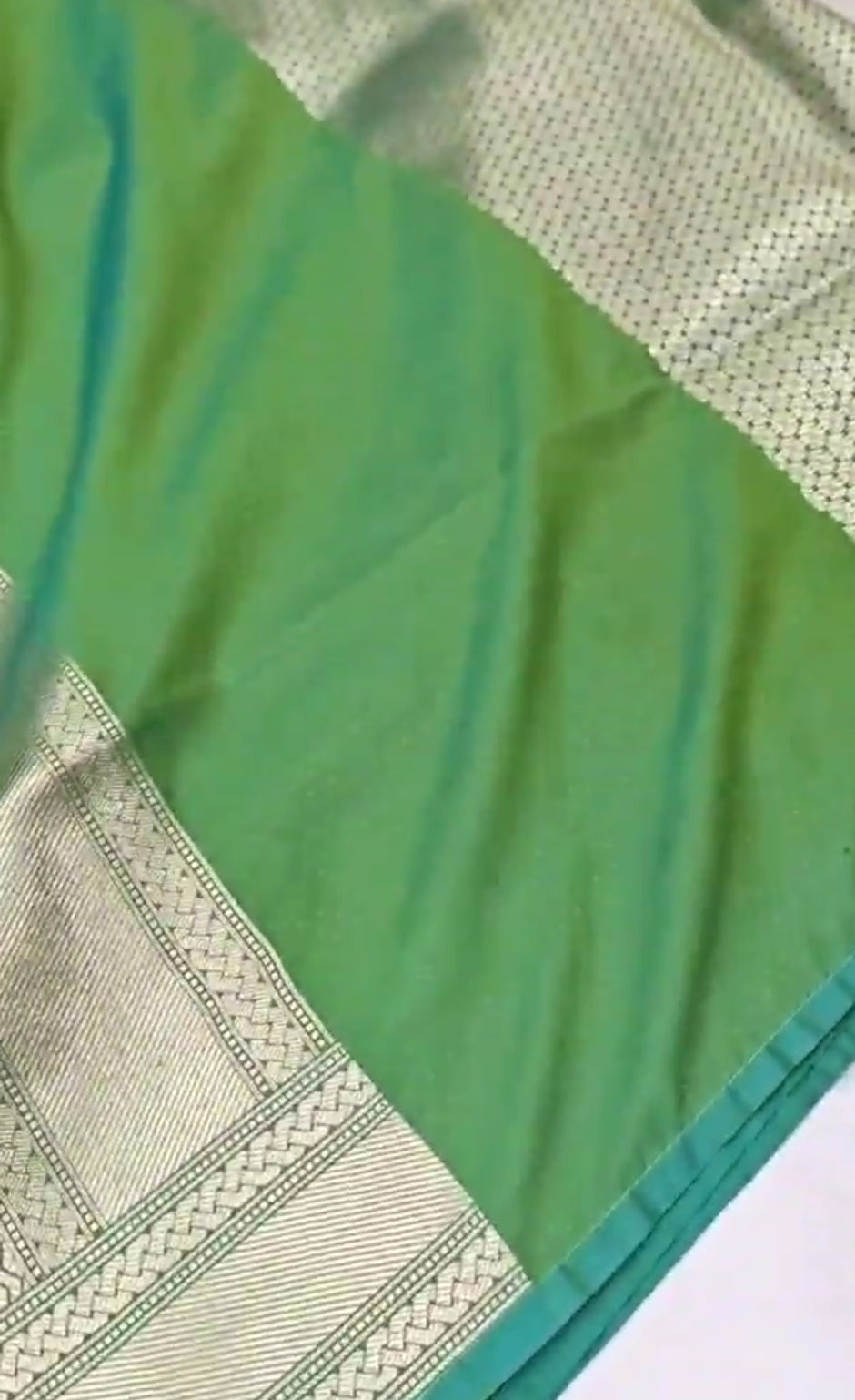 Green Banarasi Semi Katan Silk Sona Rupa Saree