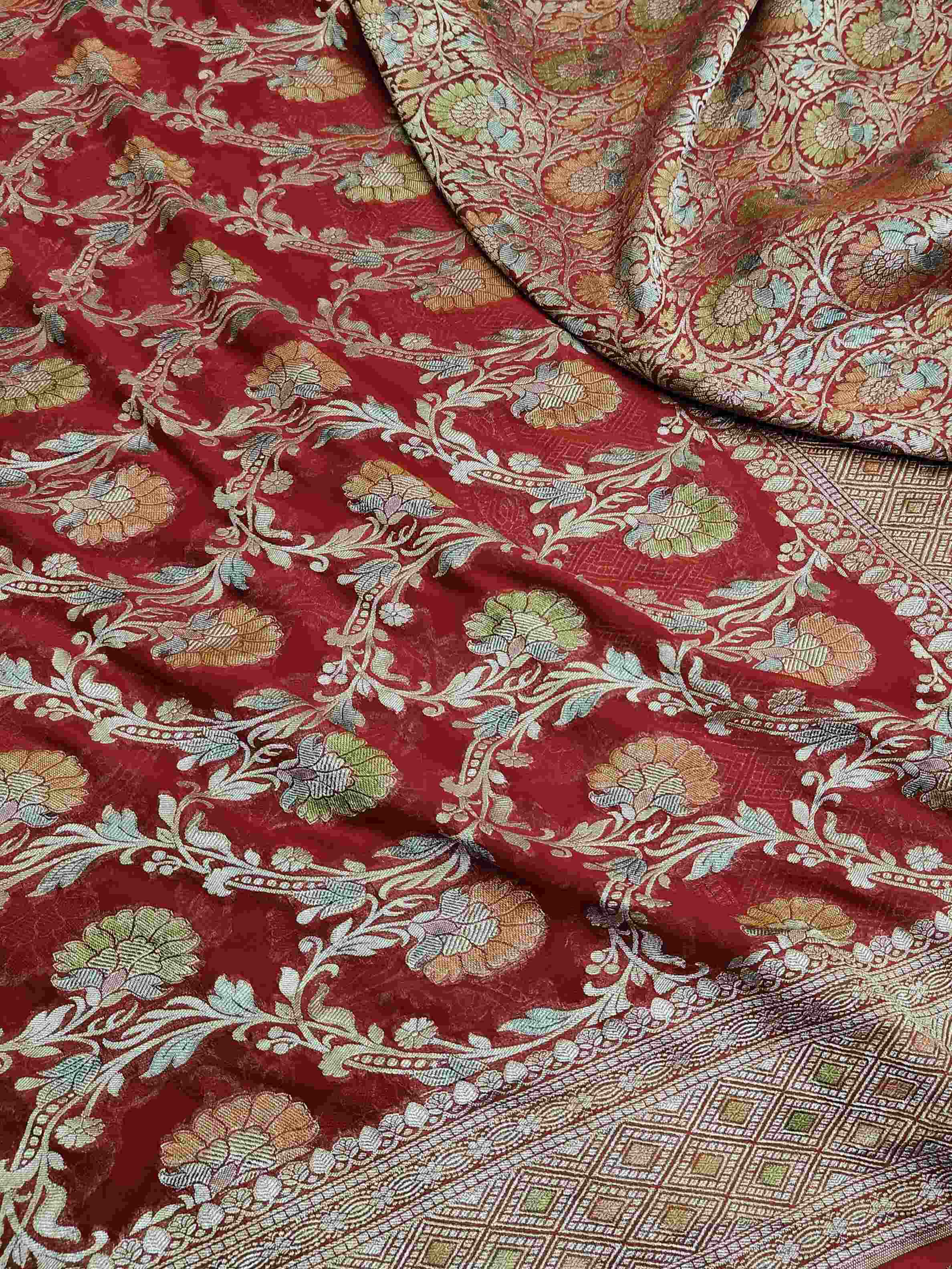 Rød Banarasi håndvævet vand Zari Georgette Silke Saree