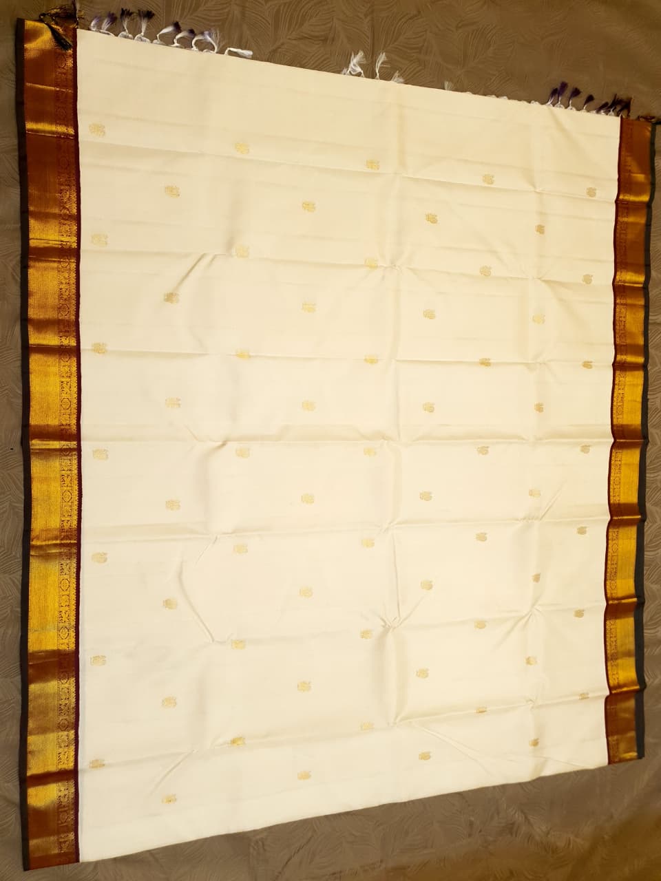 Cream Kanchipuram Handloom 2G Gold Pattu Silk Saree
