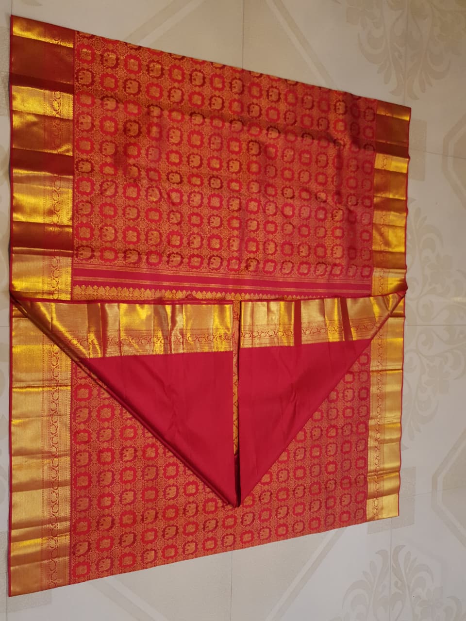 Chilly Red Kanchipuram Handloom 2G Gold Pattu Silk Meenakari Saree
