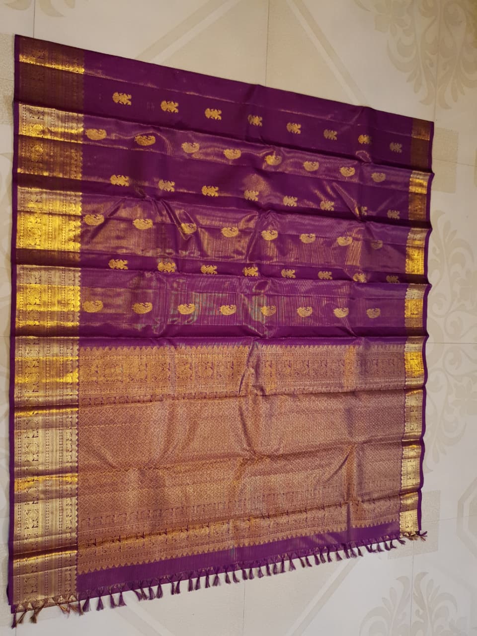 Magenta Kanchipuram Handloom 2G Gold Vairaoosi Silk Saree