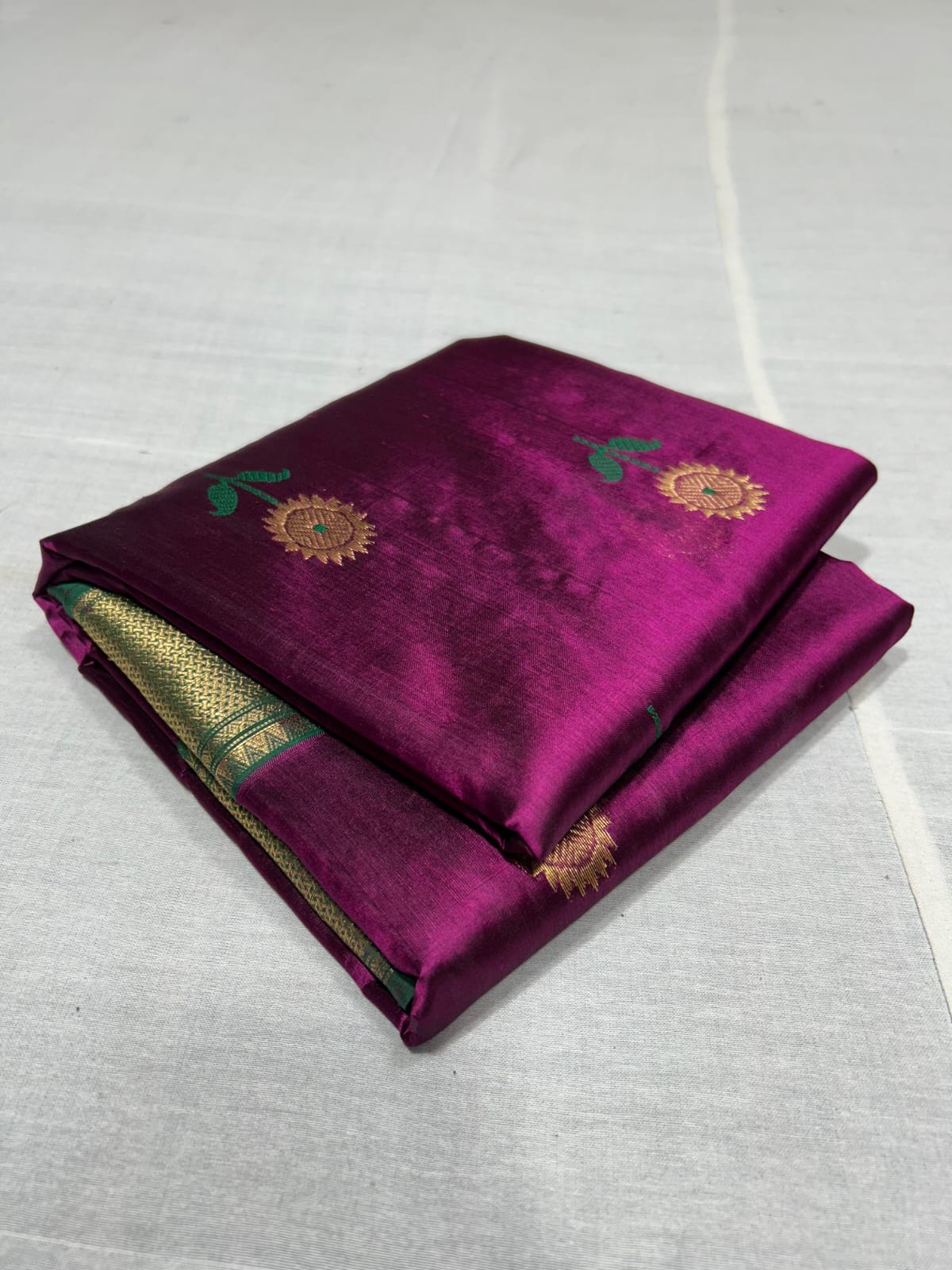 Magenta Chanderi Handloom Pattu Silk Meenakari Nakshi Saree