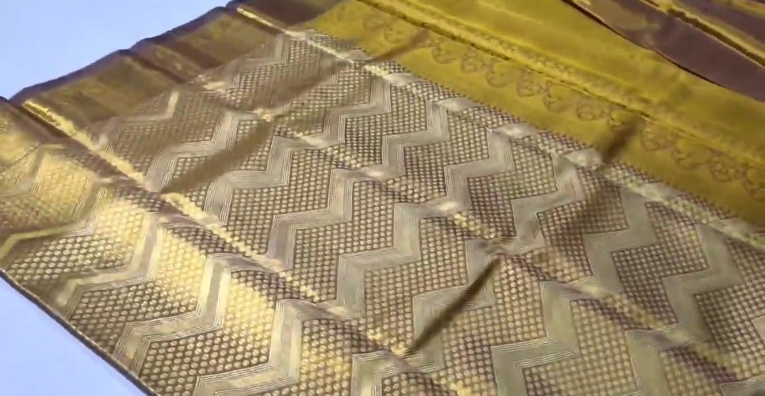 Gold Kanchipuram Handloom Tissue Brocade Silk Saree