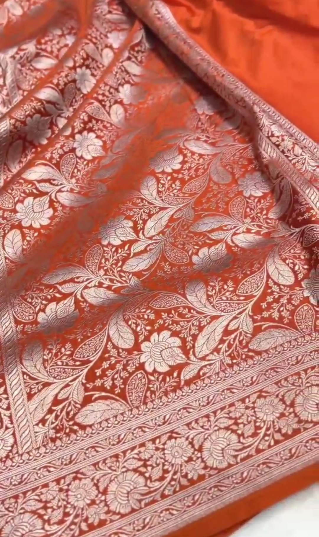 Red Banarasi Mashru Soft Silk Saree