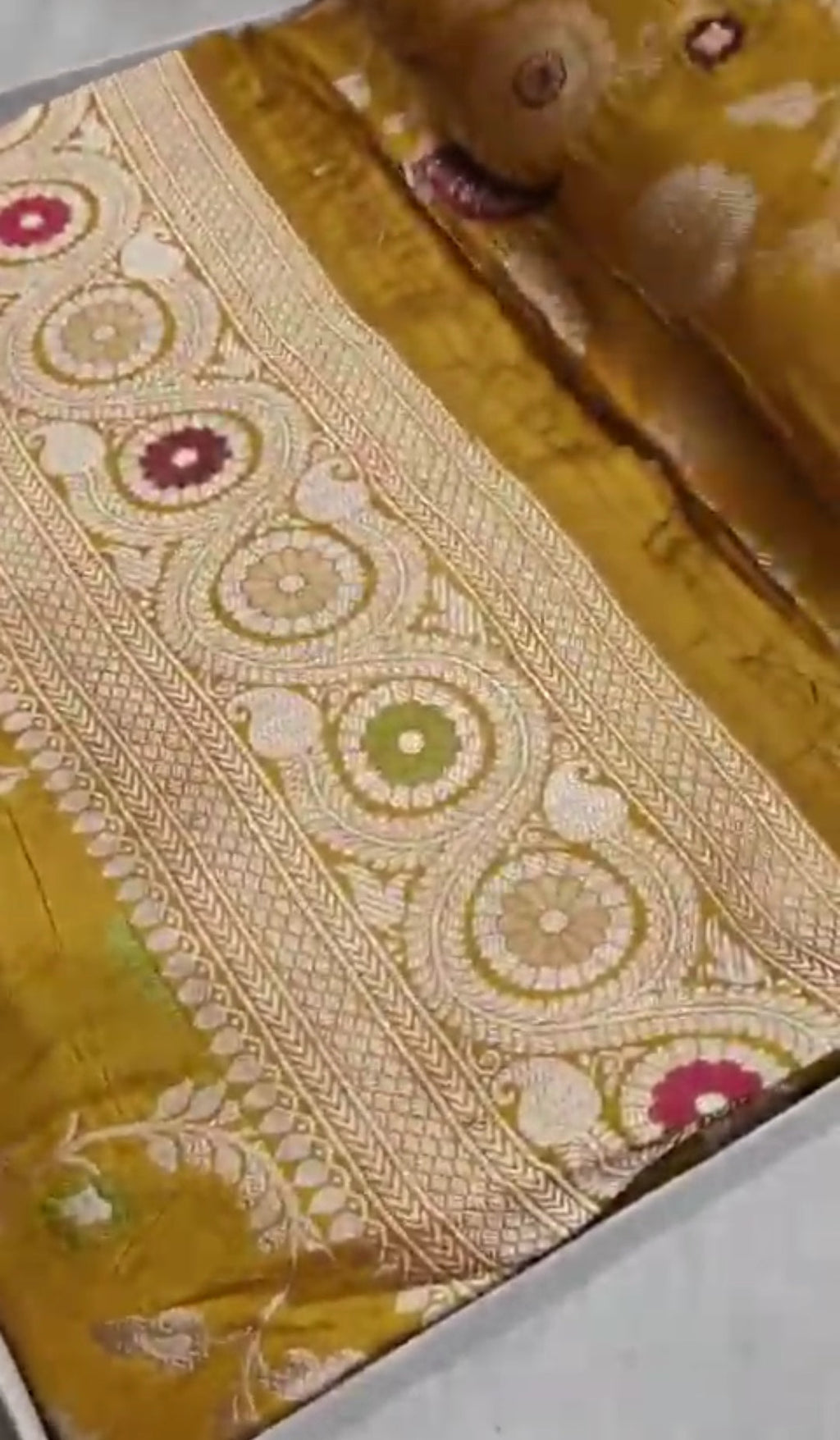 Dual Tone Mustard Banarasi Handloom Katan Silk Meenakari Saree
