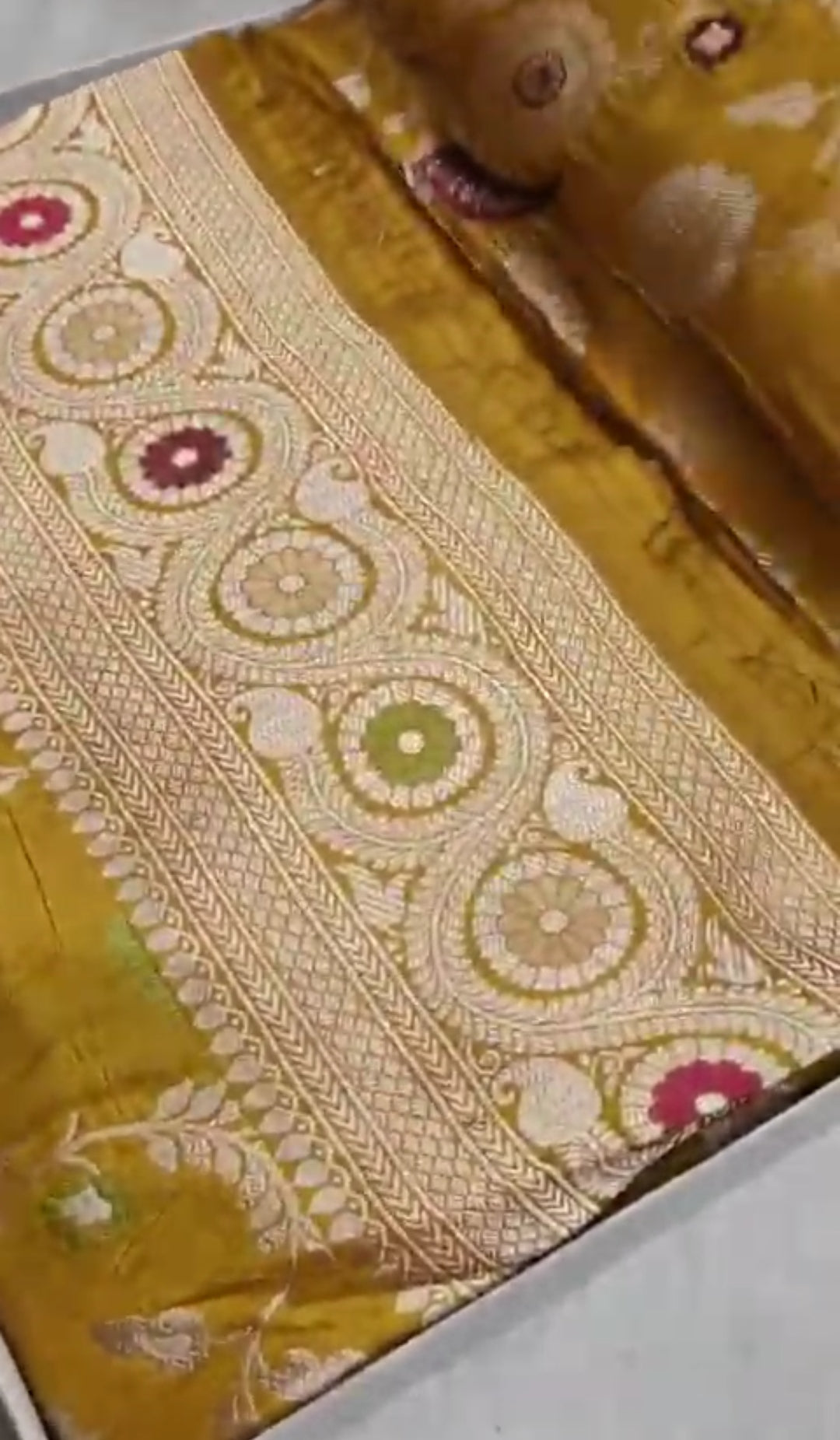 Dual Tone Mustard Banarasi Handloom Katan Silk Meenakari Saree
