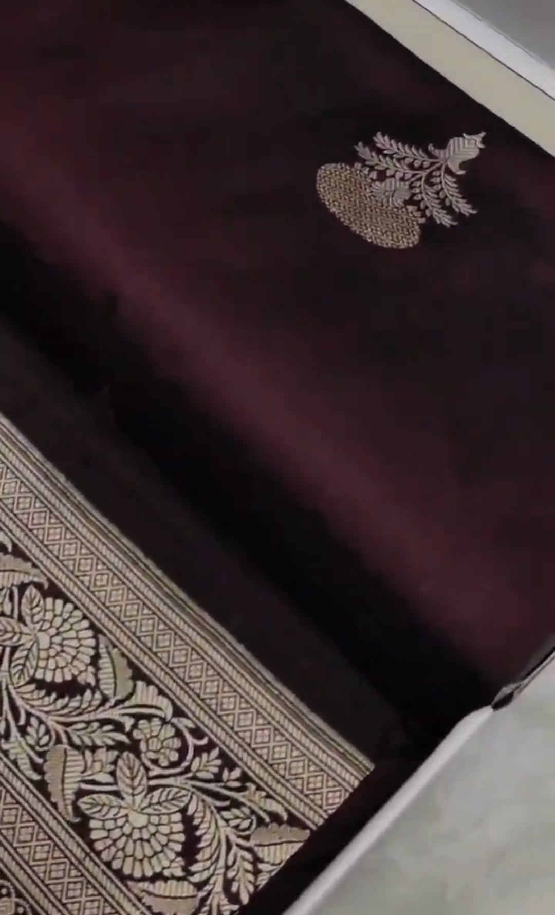 Dual Tone Wine Banarasi Handloom Katan Silk Meenakari Saree