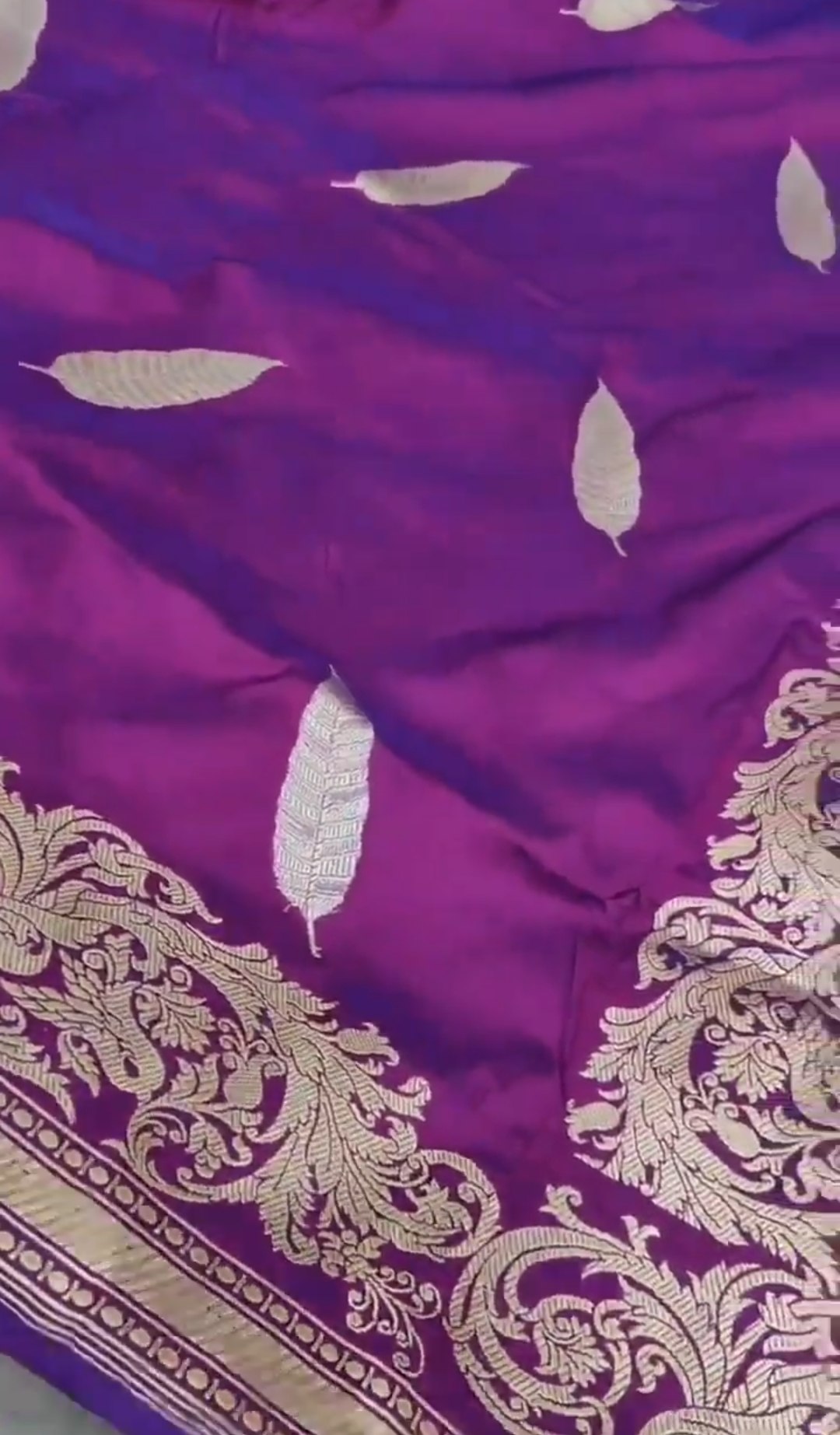 Dual Tone Lilac Banarasi Handloom Katan Silk Meenakari Saree