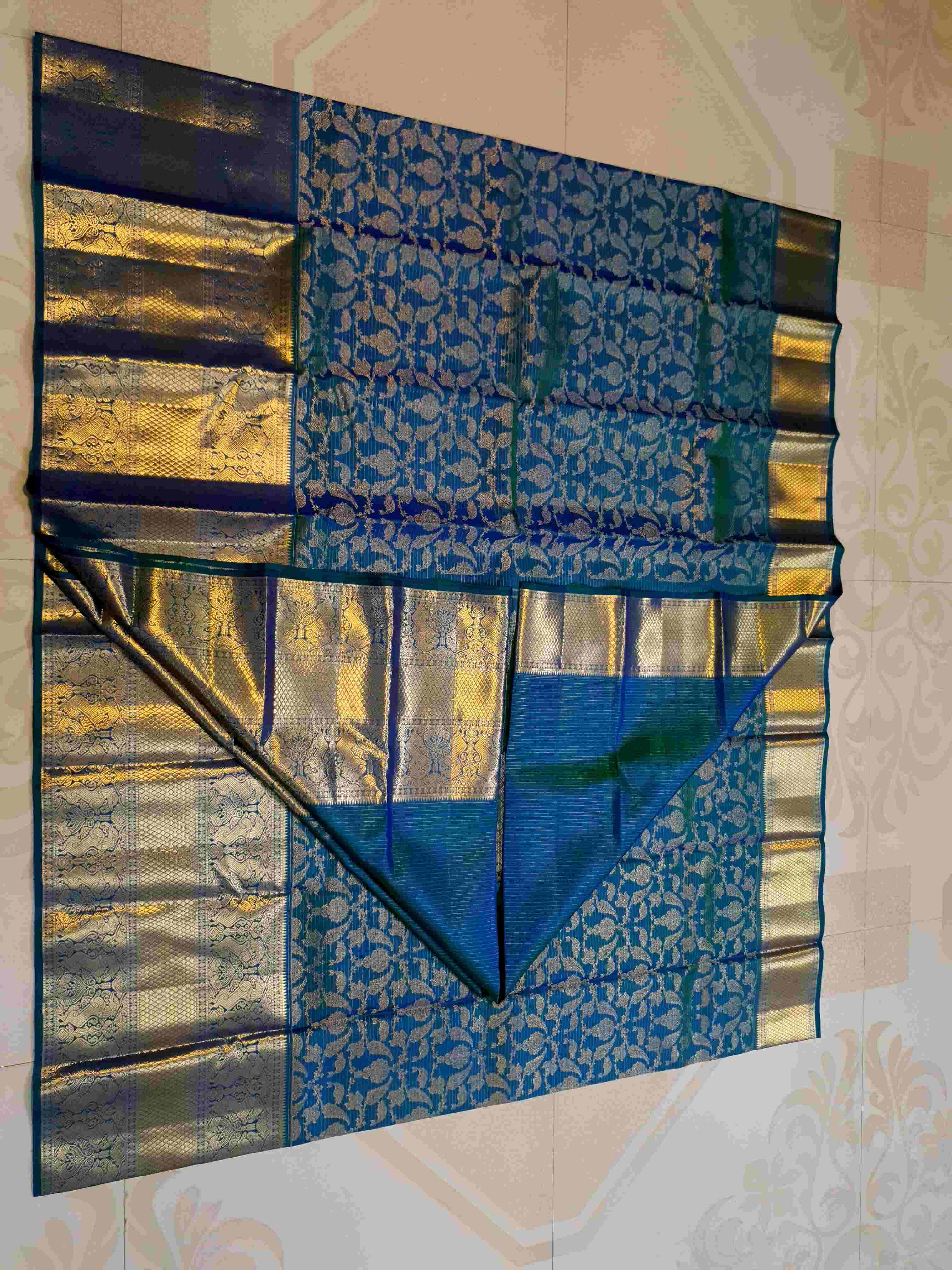 Peacock Blue Kanchipuram Handloom 2G Gold Vairaoosi Silk Saree