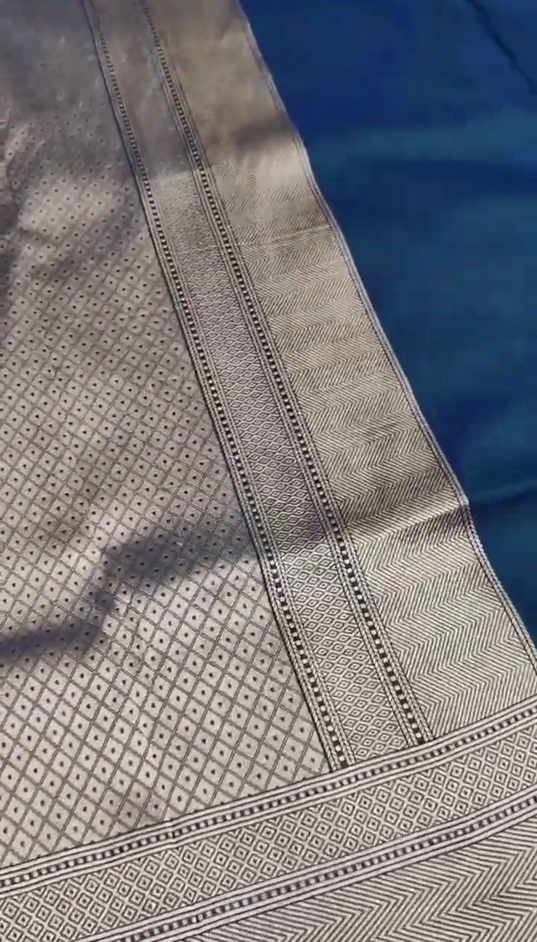 Dark Blue Banarasi Handloom Katan Silk Brocade Saree