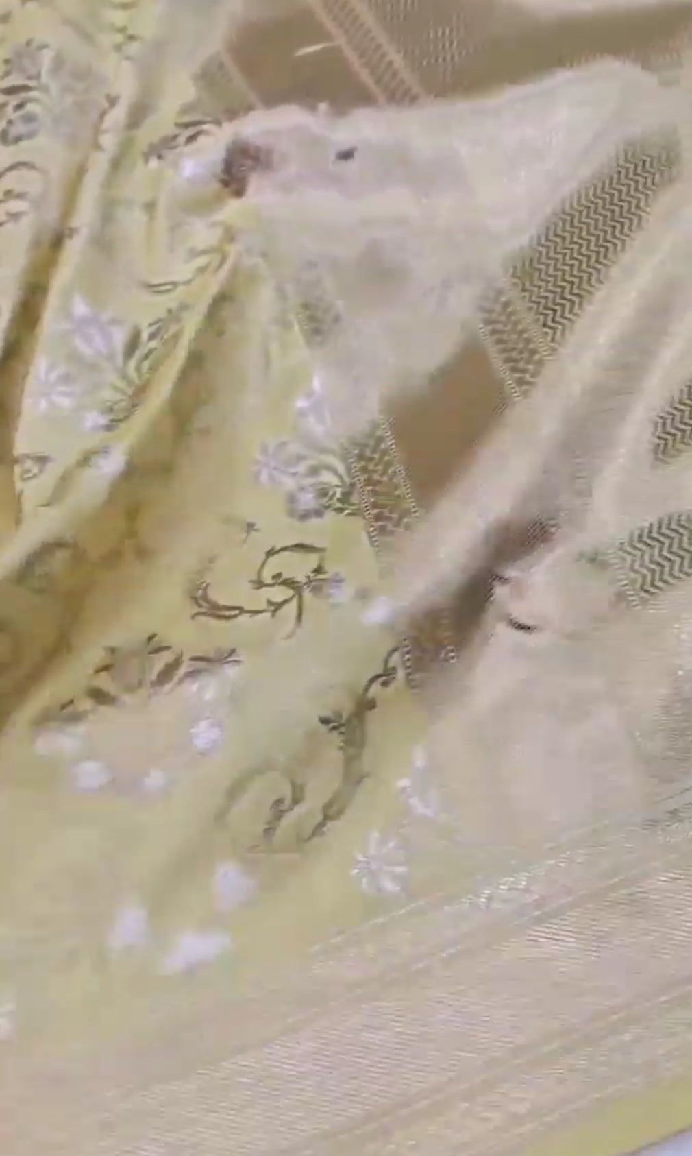 Lemon Banarasi Semi Katan Silk Sona Rupa Saree