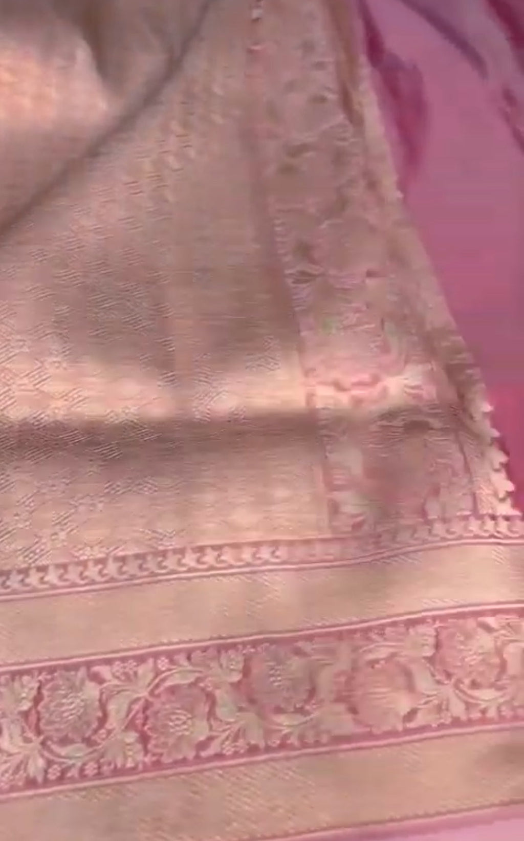 Pink Banarasi Håndvæv Katan Silk Meenakari Saree