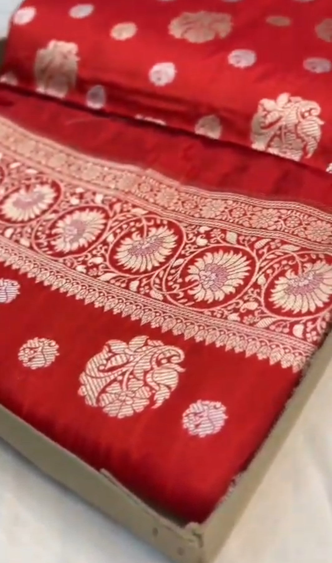 Chilly Red Banarasi Handloom Katan Silk Sona Rupa Saree