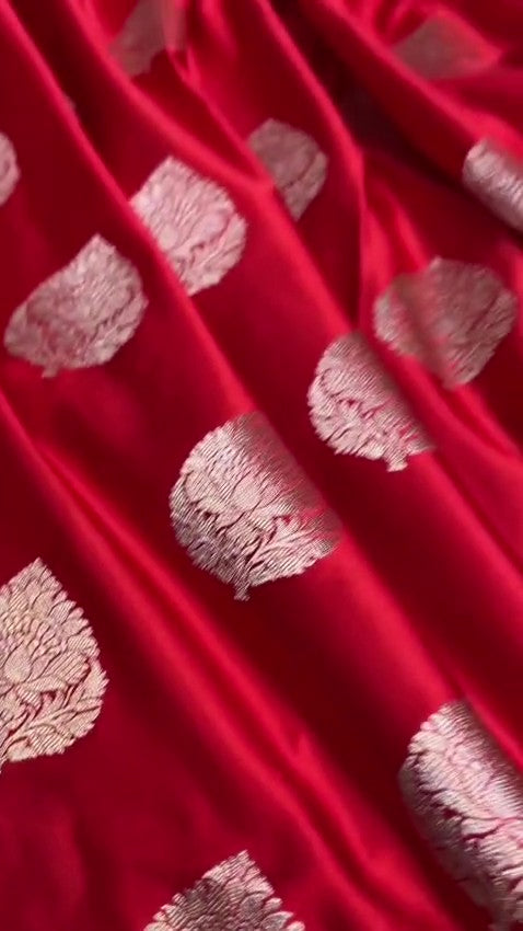 Red Banarasi Mashru Soft Silk Saree