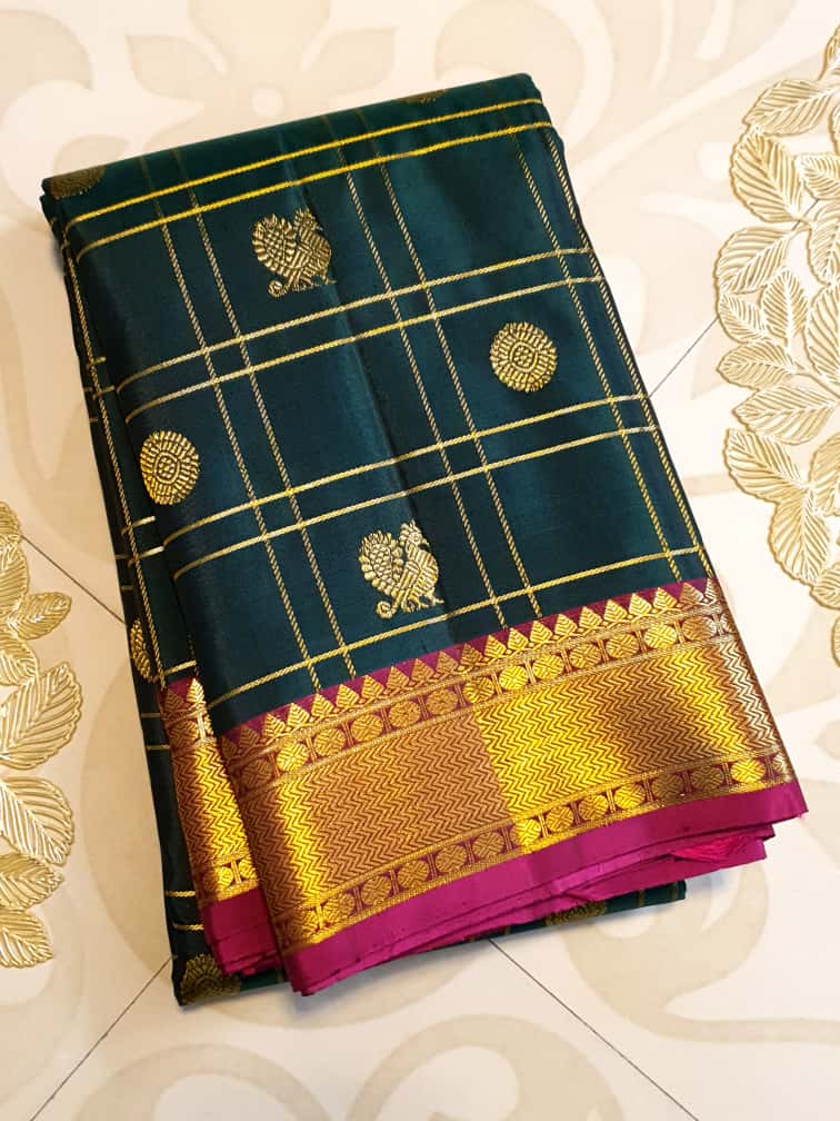 Bottle Green Kanchipuram Handloom 2G Gold Pattu Silk Saree