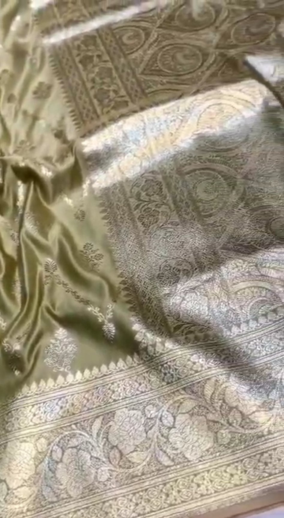 Pista Grøn Banarasi Satin Katan Silke Saree