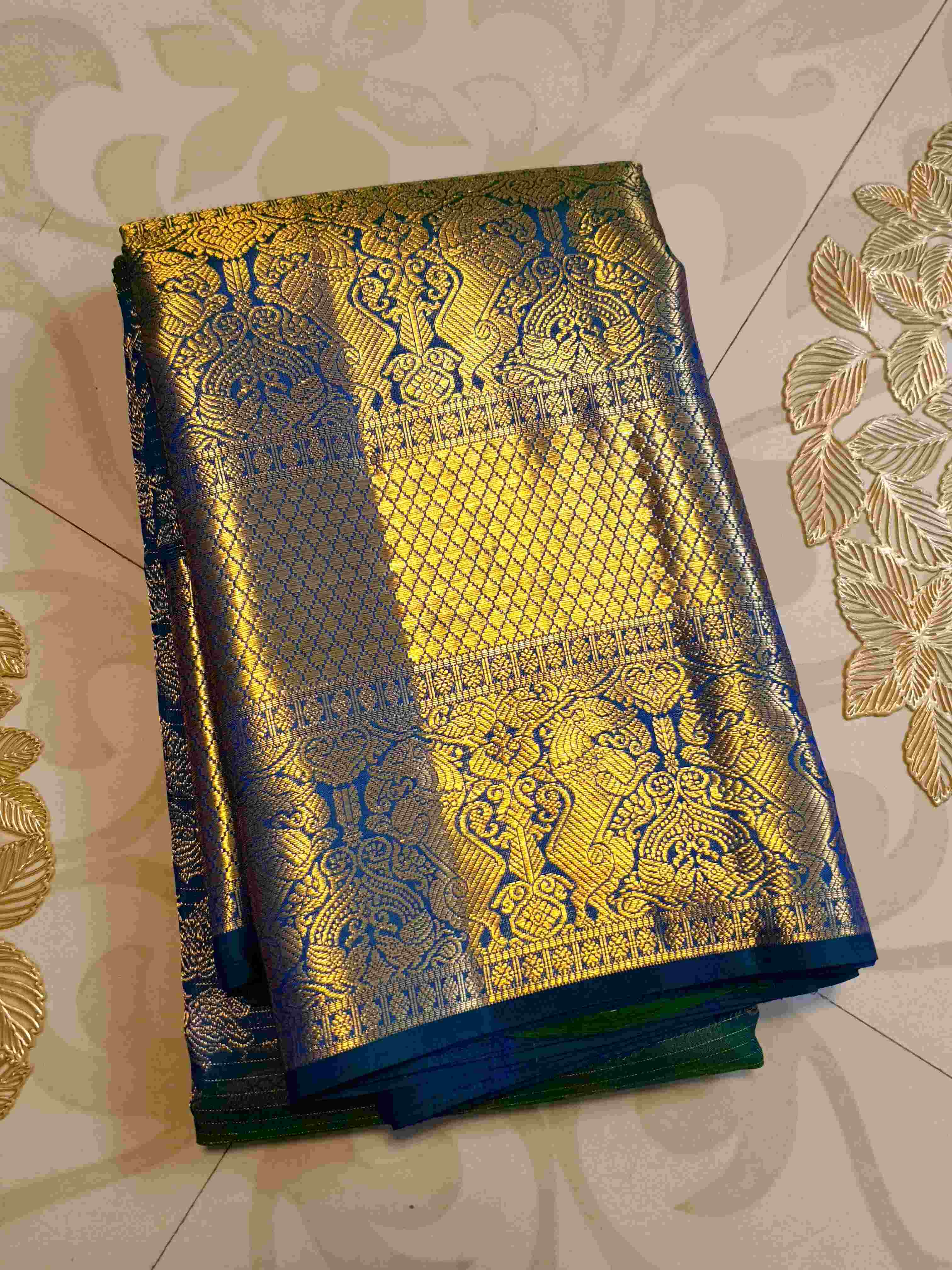 Peacock Blue Kanchipuram Handloom 2G Gold Vairaoosi Silk Saree