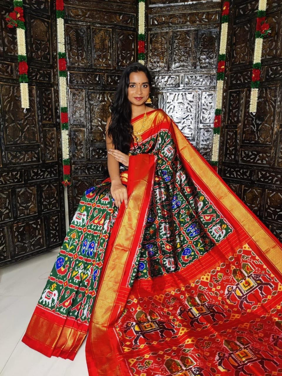 Pochampally Handloom Ikkat/Ikat Madthasu Patola Silk Sarees