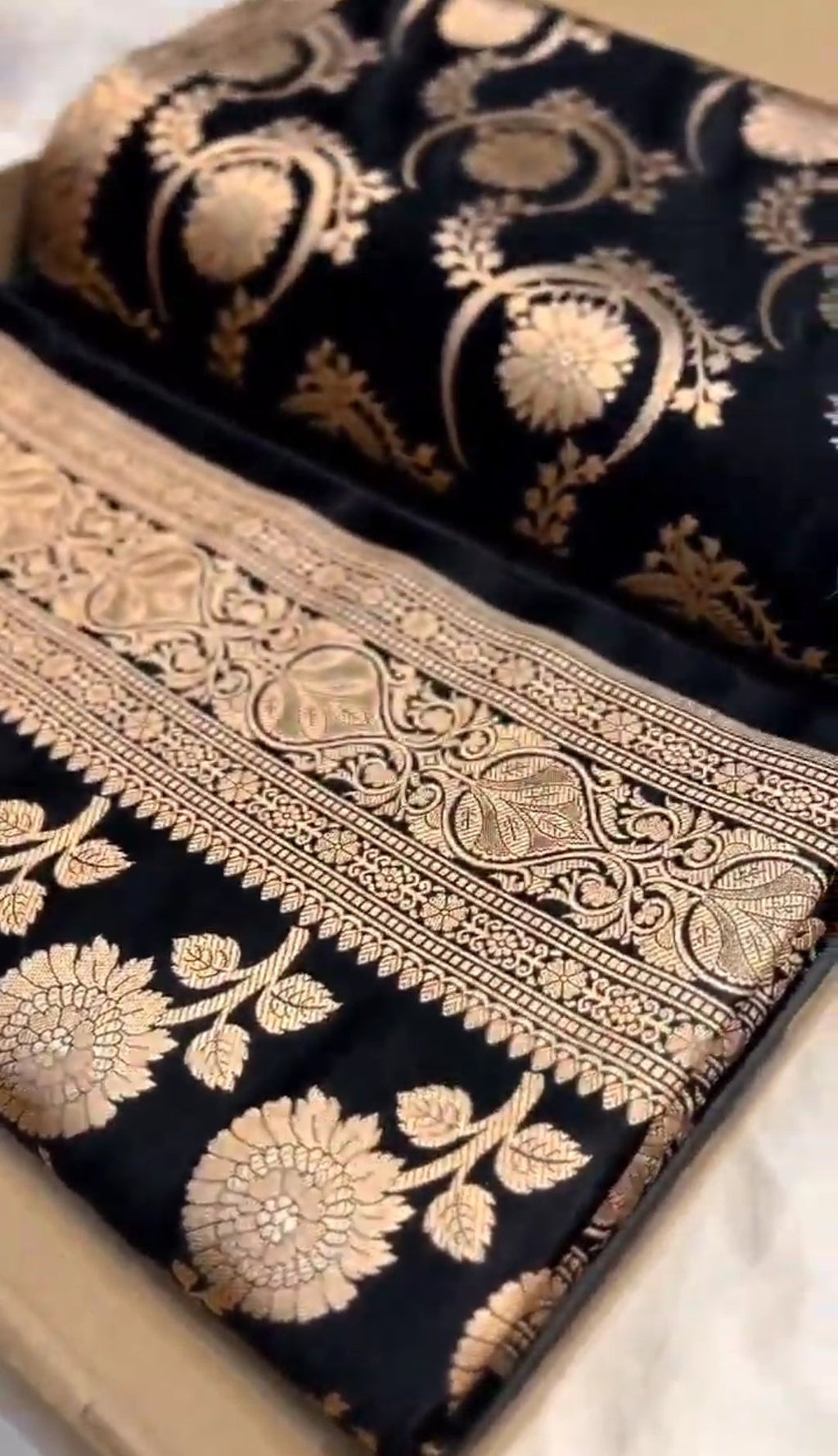 Black Banarasi Mashru Soft Silk Saree