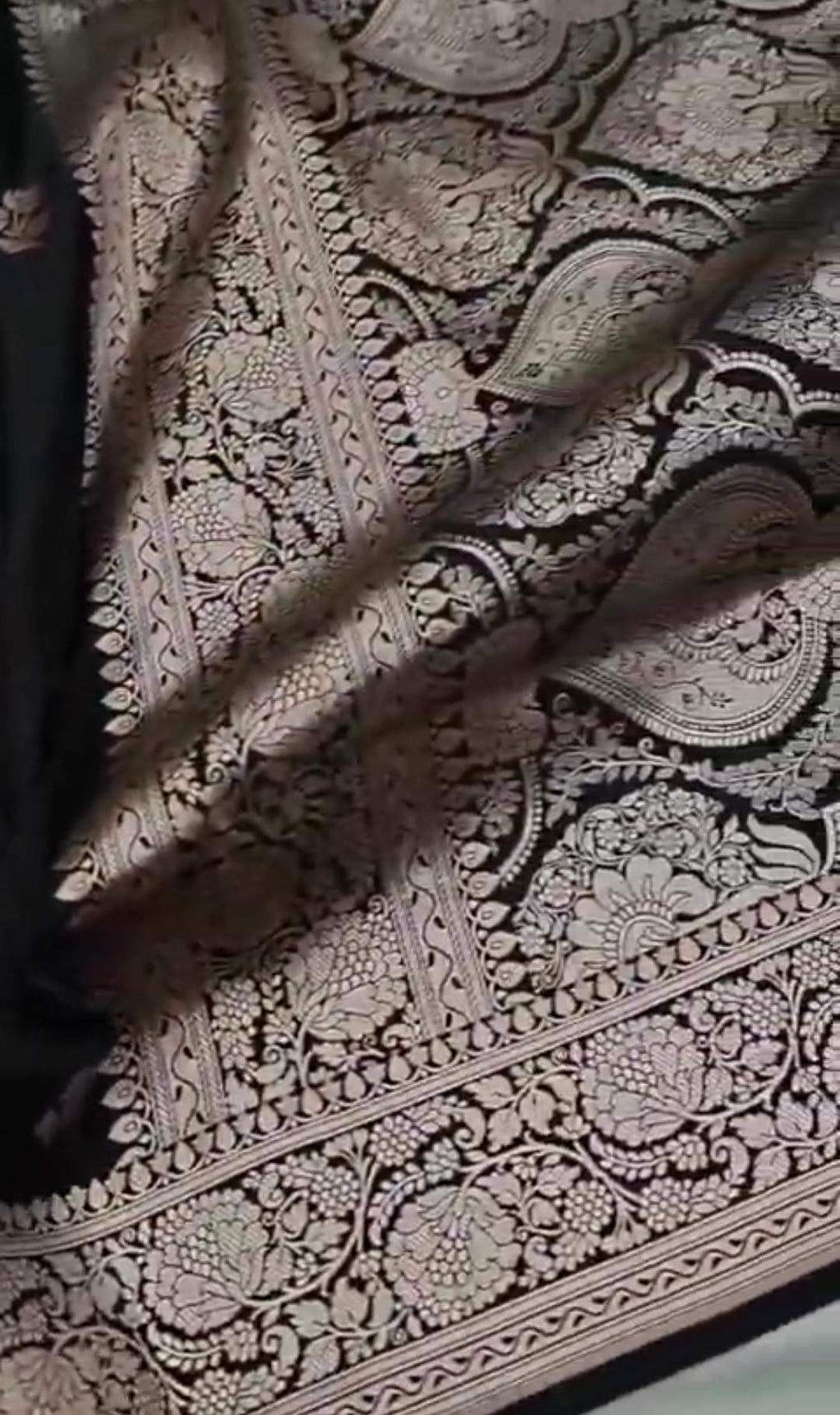 Black Banarasi Mashru Soft Silk Saree