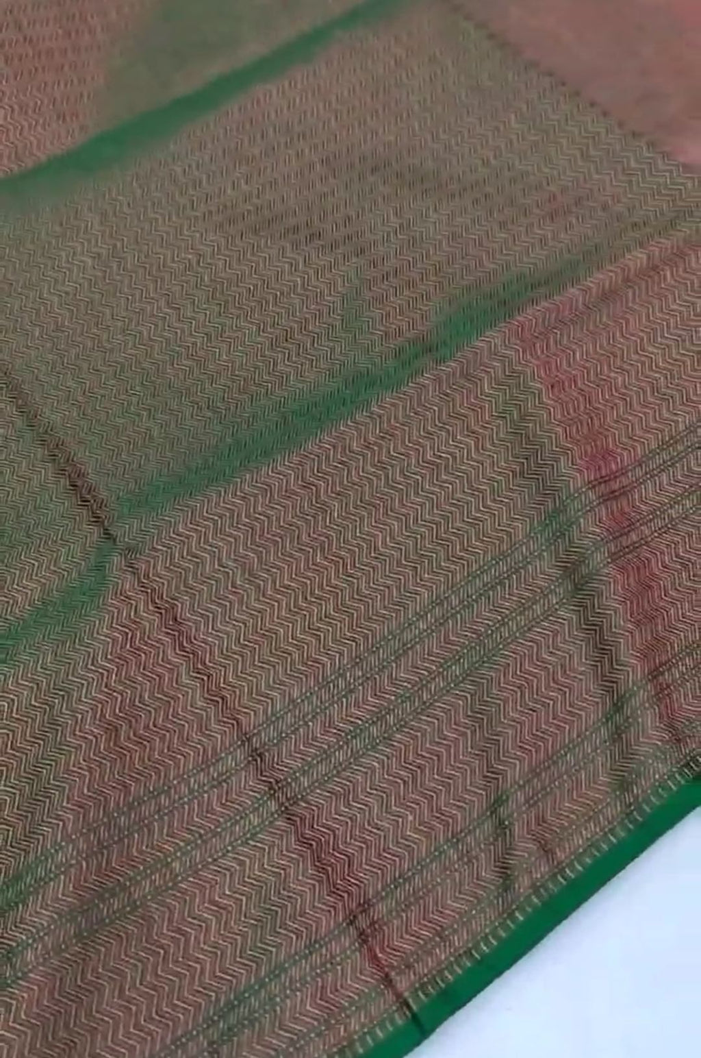 Green Banarasi Semi Katan Silk Tanchoi Brocade Saree