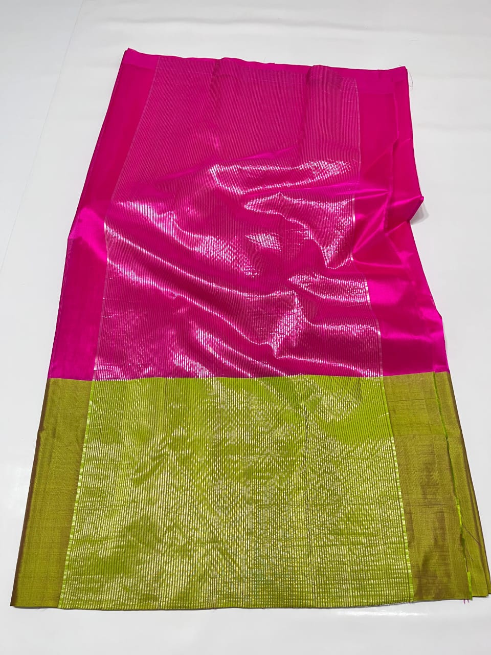 Dark Pink Chanderi Handloom Pattu Silk Mashru Borders Saree