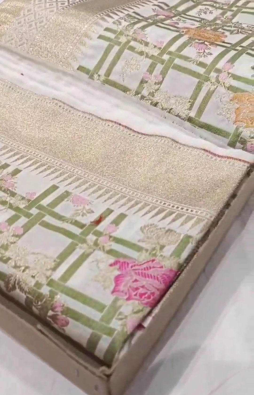 Cream Banarasi Soft Katan Silk Tilfi Meenakari Saree