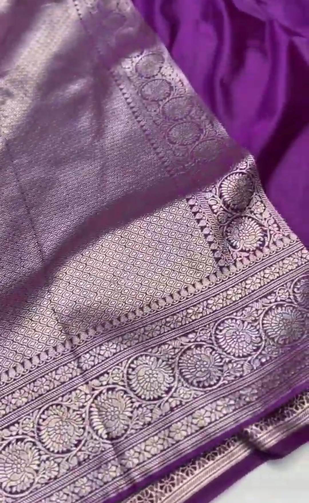 Lilac Banarasi Mashru Soft Silk Saree