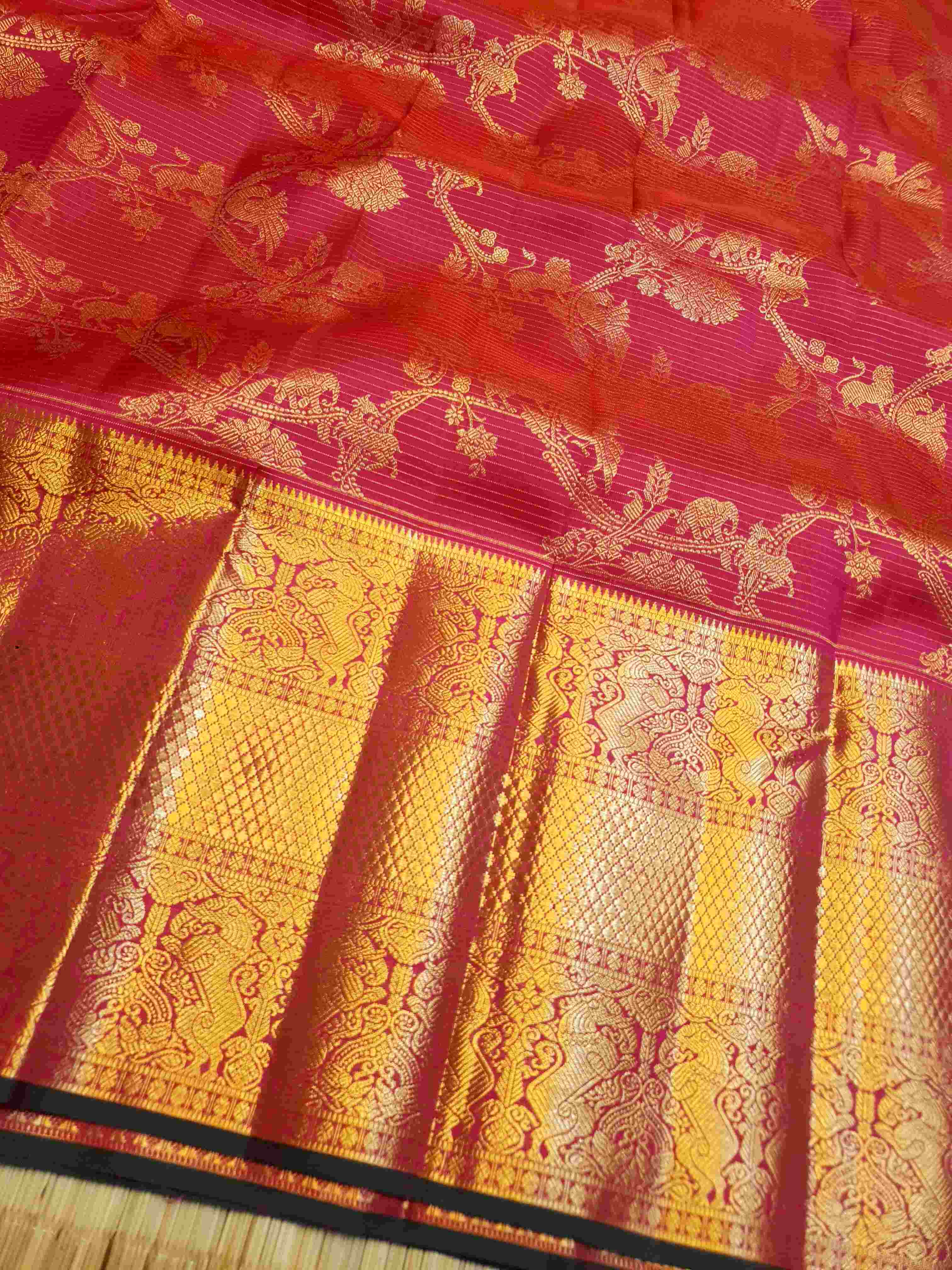 Dark Pink Kanchipuram Handloom 2G Gold Pattu Silk Saree