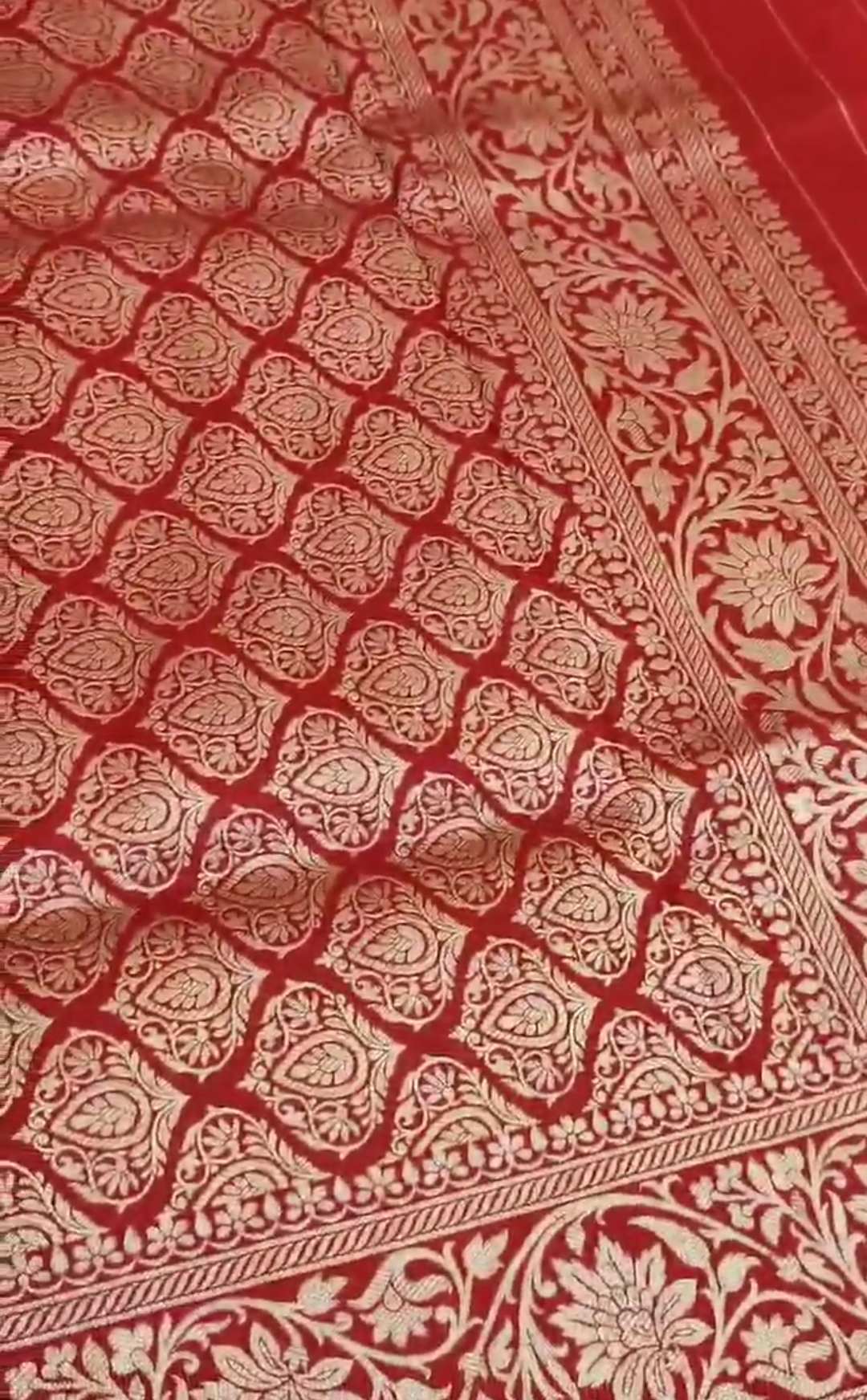 Red Banarasi Handloom Katan Silk Saree