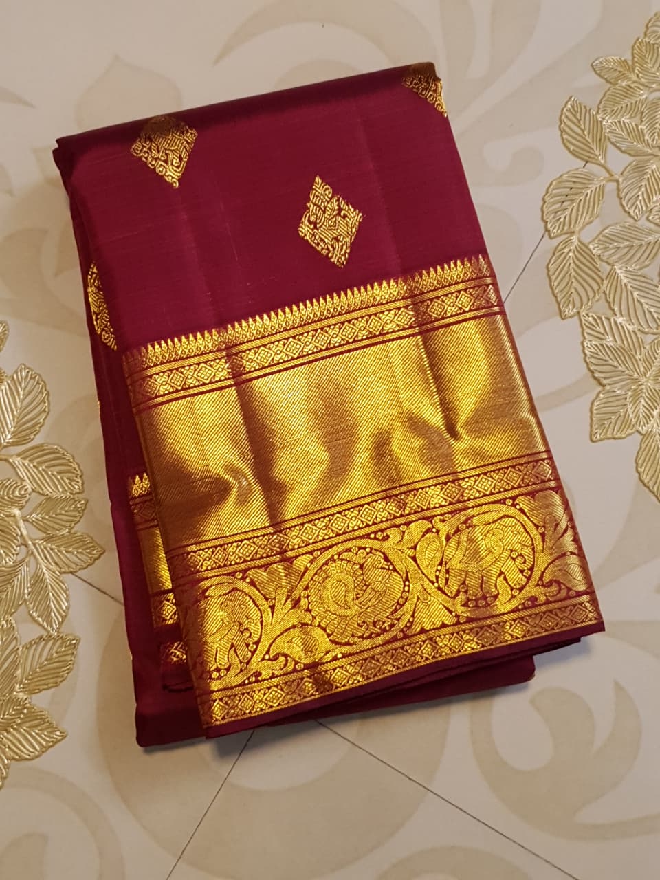 Maroon Kanchipuram Handloom 2G Gold Pattu Silk Saree