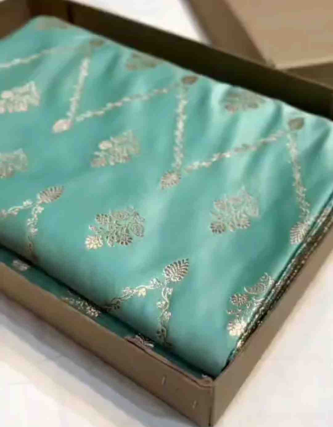 Pastel Turkis Banarasi Satin Katan Silke Saree