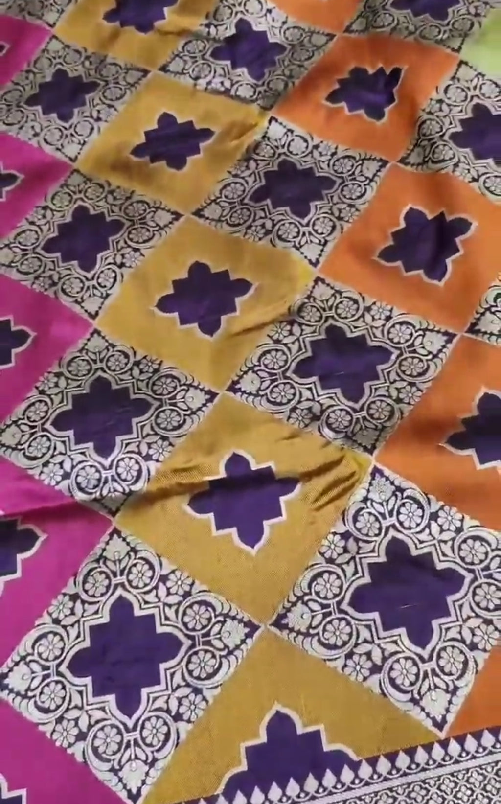Wine Banarasi Handloom Katan Silk Rangkaat Meenakari Saree